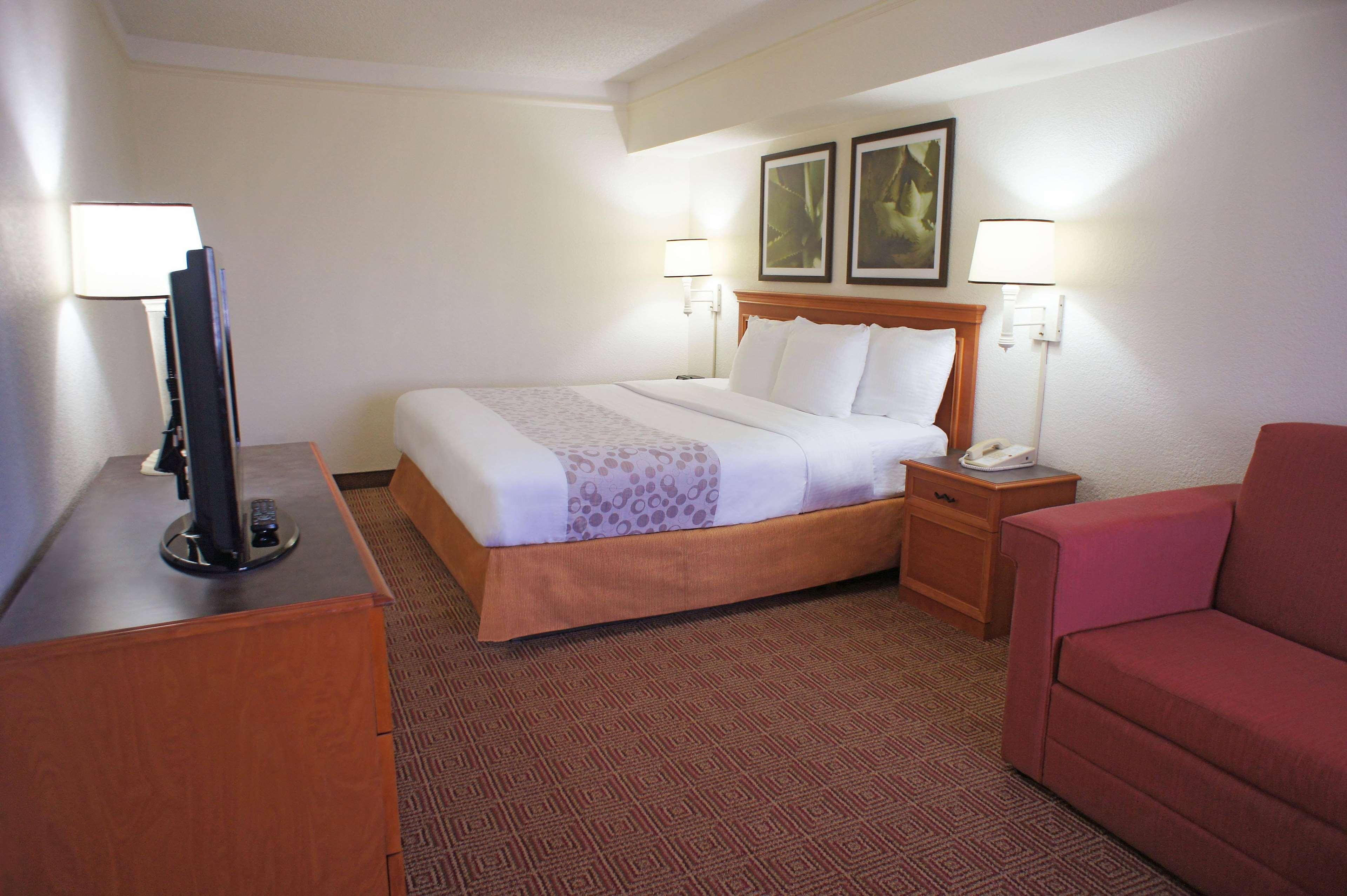 La Quinta By Wyndham Coral Springs University Dr Exterior photo