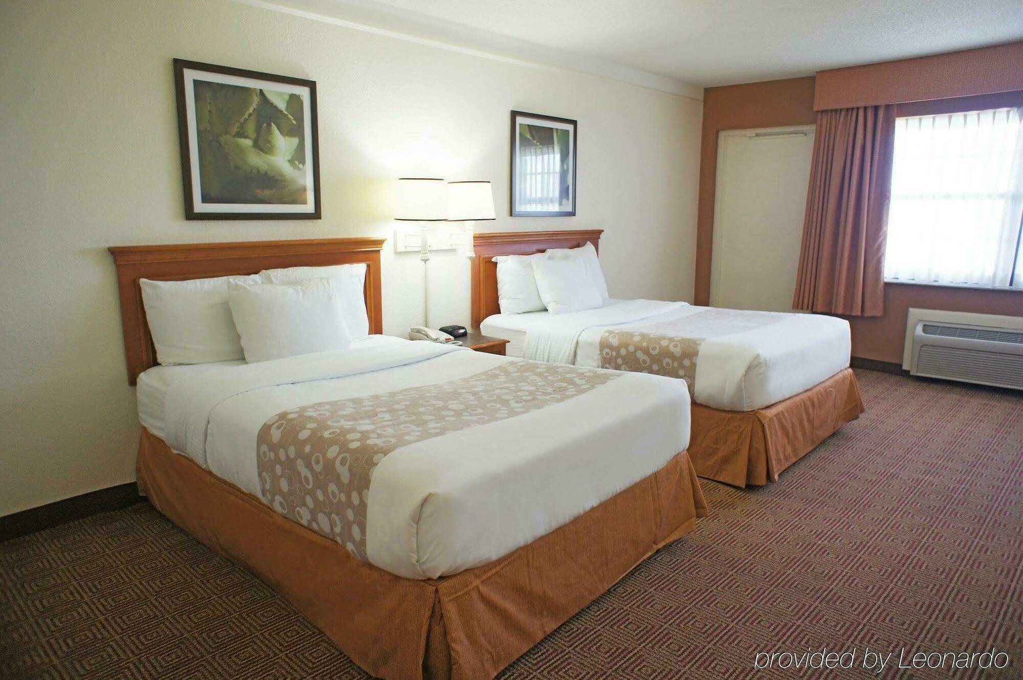 La Quinta By Wyndham Coral Springs University Dr Exterior photo